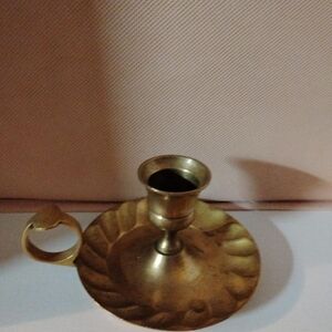 Vintage Classic Brass Chamberstick Candle Holder with Handle